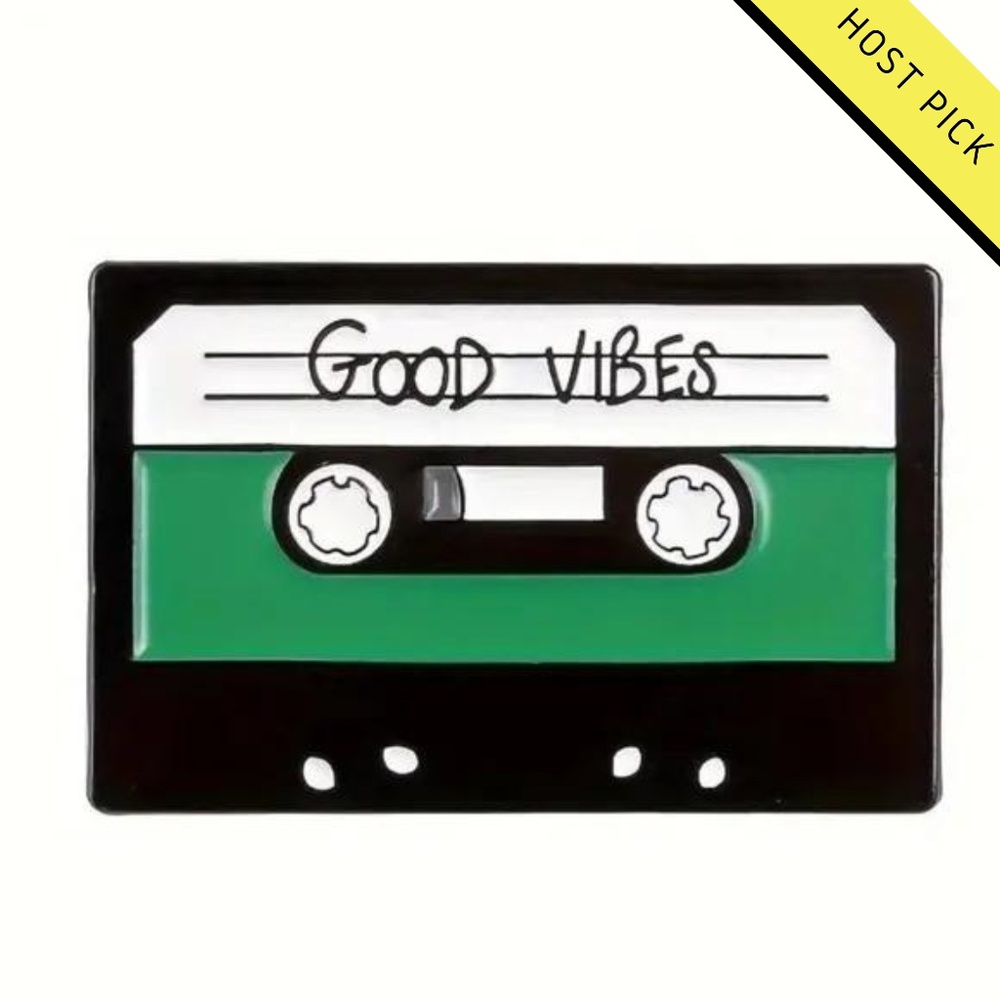 HP | 'Good Vibes' Cassette Pin